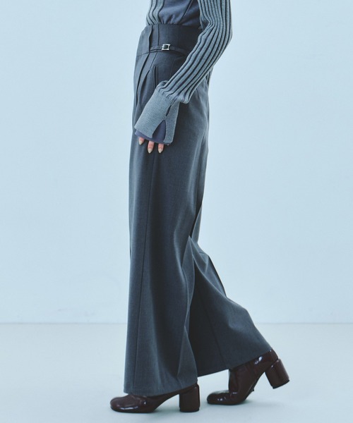 UNITED TOKYO（ユナイテッドトウキョウ）の「サイドベルトワイドパンツ｜セットアップ/ウォッシャブル/ストレッチ/春服（スラックス・レディース・グレー/ネイビー・1/2）」の8枚目の写真