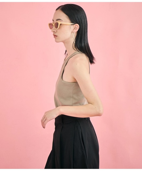 Settimissimo（セッティミッシモ）の「カップ付き エッジカット アメスリ タンクトップ（タンクトップ・レディース・ベージュ/ブラック/オフホワイト・FREE）」の22枚目の写真