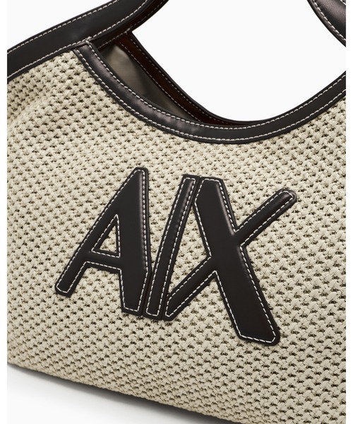 ARMANI EXCHANGE（アルマーニエクスチェンジ）の「【A|X アルマーニ エクスチェンジ】＜オンライン限定＞ラフィアエフェクト AXロゴ トートバッグ（トートバッグ・レディース・ホワイト×ブラック・FREE）」の4枚目の写真