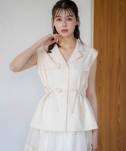 NOELA(ノエラ)の「【新色追加】ウエストギャザージレブラウス(シャツ/ブラウス・レディース・オフホワイト/ベージュ/モカ/ネイビー・S/M)」の18枚目の写真