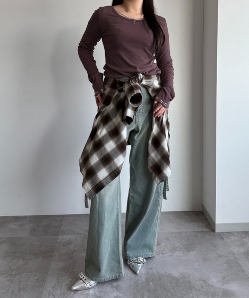 apres jour mignon（アプレジュールミニョン）の「アクセサリー付きリブトップス【ZOZOTOWN限定アイテム 】（Tシャツ/カットソー・レディース・ブラウン系その他/杢グレー/ブラック・X-LARGE/フリー）」の10枚目の写真