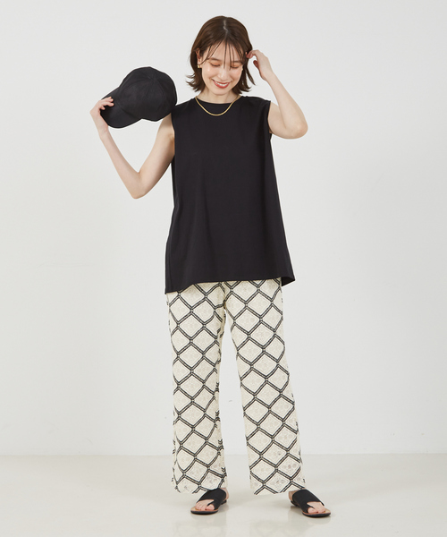 abahouse mavie(アバハウスマヴィ)の「シルキーキャップ(キャップ・レディース・ブラック/ベージュ・フリー)」の4枚目の写真