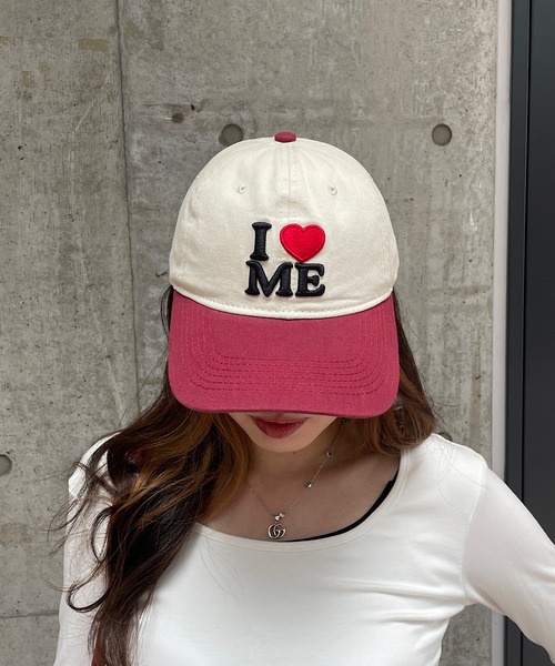 ROGER AND RAW(ロジャーアンドロウ)の「I LOVE ME アイラブミー刺繍バイカラーキャップ(キャップ・レディース・ブラック/レッド/ネイビー/グレー・FREE)」の15枚目の写真