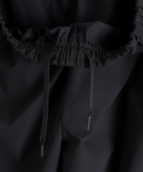 GOLDWIN（ゴールドウィン）の「Goldwin / ゴールドウィン：別注 DOUBLE WEAVE TUCK PANTS：ONLYARK-3-2502[PIE]（その他パンツ・メンズ・ブラック・3/2）」の8枚目の写真