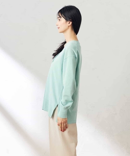 a.v.v（アーヴェヴェ）の「Vネックミドル丈カーディガン（カーディガン/ボレロ・レディース・ベージュ/ミント・40/38）」の9枚目の写真