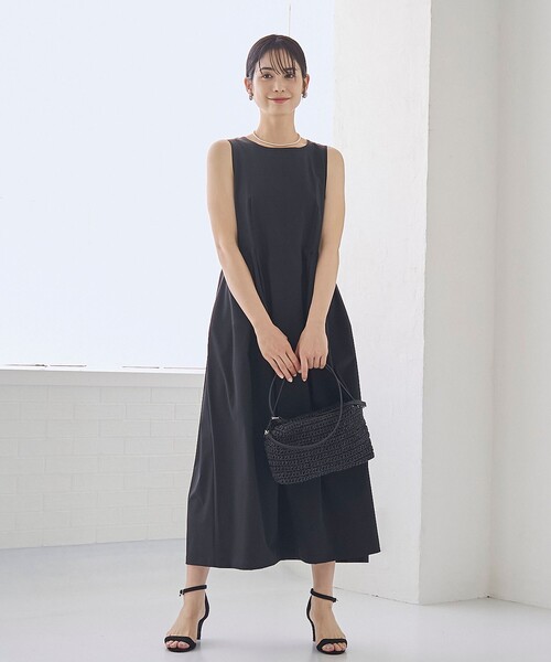 RONEL(ロネル)の「【はっ水//防しわ/ストレッチ/接触冷感】ボーダレスコクーンワンピース(ワンピース・レディース・ブラック/ライトグレー・S/M/L)」の4枚目の写真