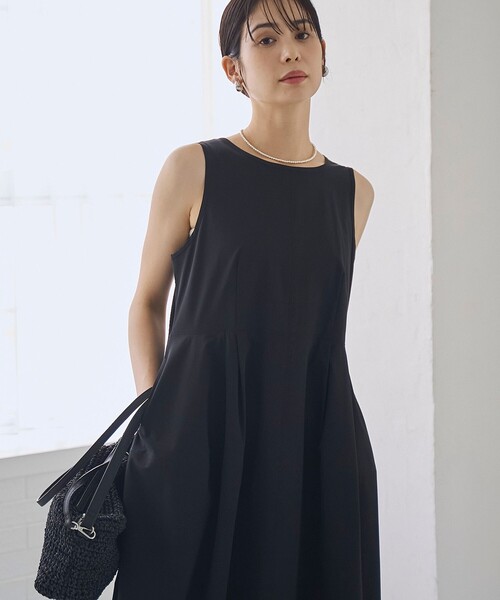 RONEL(ロネル)の「【はっ水//防しわ/ストレッチ/接触冷感】ボーダレスコクーンワンピース(ワンピース・レディース・ブラック/ライトグレー・S/M/L)」の5枚目の写真