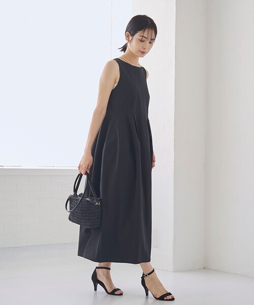 RONEL(ロネル)の「【はっ水//防しわ/ストレッチ/接触冷感】ボーダレスコクーンワンピース(ワンピース・レディース・ブラック/ライトグレー・S/M/L)」の7枚目の写真