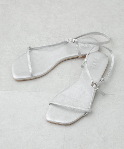 NANO universe（ナノユニバース）の「アンクルストラップフラットサンダル（サンダル・レディース・ベージュ/ブラック/シルバー・36/37/38）」の6枚目の写真