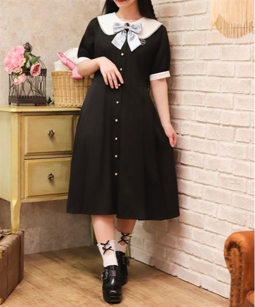 セール】ロゴ刺繍プリーツワンピース（ワンピース）｜axes femme