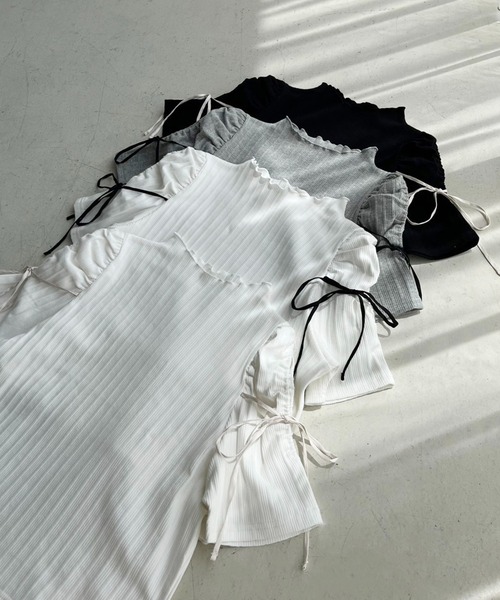 one after another NICE CLAUP(ワンアフターアナザーナイスクラップ)の「スリット入りリボンテレコトップス(Tシャツ/カットソー・レディース・オフホワイト/杢グレー/ブラック/ホワイト系その他・FREE)」の13枚目の写真