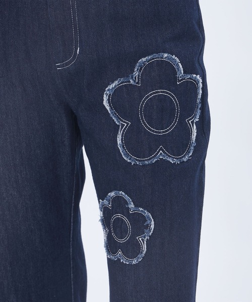 MARY QUANT デイジーパッチデニムパンツ ブルー　新作 MARY QUANT ONLINE SHOP｜マリークヮントオンラインショップ