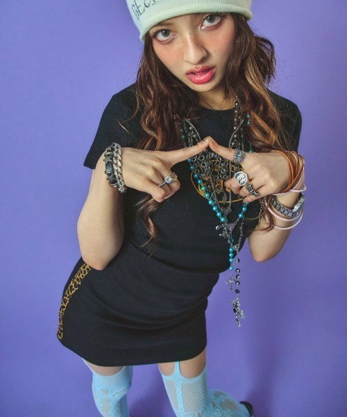 GALFY(ガルフィー)の「【GALFY】カモGAL タイトミニワンピ(ワンピース・レディース・ブラック・S)」の3枚目の写真