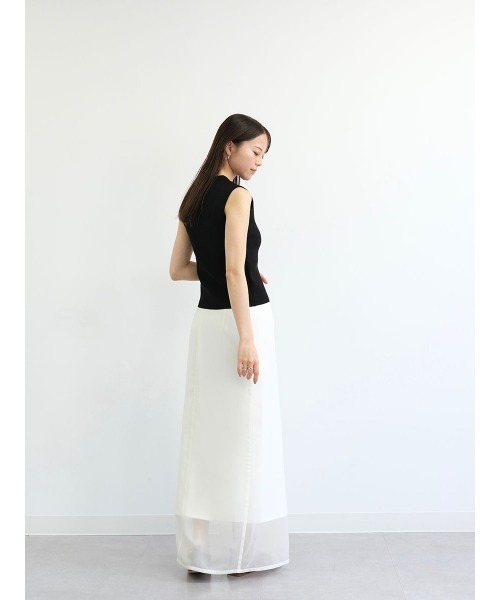 Reurie'（レウリィ）の「オリジナルシェルボタンニットベスト／original shellbutton knit vest ノースリーブ タンクトップ Vネック フロントボタン きれいめ シンプル モード レディライク オフィスカジュアル（ベスト・レディース・アイボリー/ブラック/グレイッシュベージュ・FREE）」の22枚目の写真