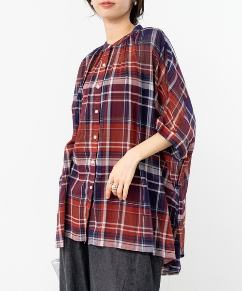 refinedworks(リファインドワークス)の「【refinedworks】大人カジュアル を彩る チェック柄シャツ(シャツ/ブラウス・レディース・レッド/イエロー/ブラック・FREE)」の1枚目の写真