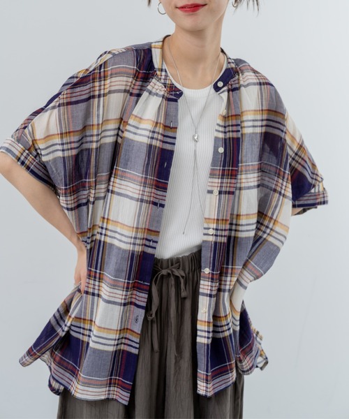 refinedworks(リファインドワークス)の「【refinedworks】大人カジュアル を彩る チェック柄シャツ(シャツ/ブラウス・レディース・レッド/イエロー/ブラック・FREE)」の3枚目の写真