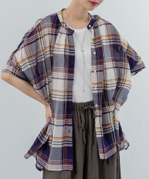 refinedworks(リファインドワークス)の「【refinedworks】大人カジュアル を彩る チェック柄シャツ(シャツ/ブラウス・レディース・レッド/イエロー/ブラック・FREE)」の5枚目の写真