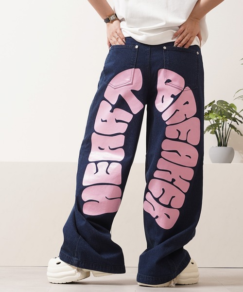 1111clothing（ワンフォークロージング）の「11.5ozデニム バックアーチロゴ ワイドデニムパンツ / 11.5oz Denim Back Arch Logo Wide Denim Pants（デニムパンツ・メンズ・ライトブルー/ブラック/インディゴブルー/ブルー系/ブラック系・M/L/XL）」の5枚目の写真