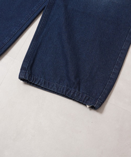1111clothing（ワンフォークロージング）の「11.5ozデニム バックアーチロゴ ワイドデニムパンツ / 11.5oz Denim Back Arch Logo Wide Denim Pants（デニムパンツ・メンズ・ライトブルー/ブラック/インディゴブルー/ブルー系/ブラック系・M/L/XL）」の20枚目の写真