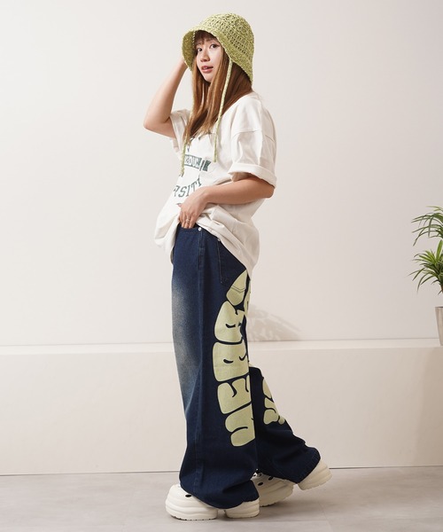 1111clothing（ワンフォークロージング）の「11.5ozデニム バックアーチロゴ ワイドデニムパンツ / 11.5oz Denim Back Arch Logo Wide Denim Pants（デニムパンツ・メンズ・ライトブルー/ブラック/インディゴブルー/ブルー系/ブラック系・M/L/XL）」の10枚目の写真