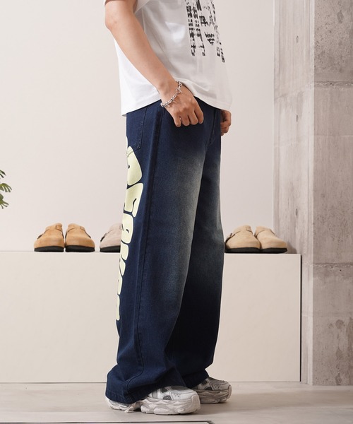 1111clothing（ワンフォークロージング）の「11.5ozデニム バックアーチロゴ ワイドデニムパンツ / 11.5oz Denim Back Arch Logo Wide Denim Pants（デニムパンツ・メンズ・ライトブルー/ブラック/インディゴブルー/ブルー系/ブラック系・M/L/XL）」の15枚目の写真