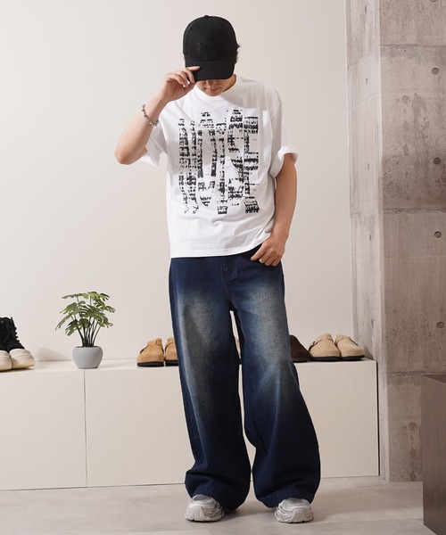 1111clothing（ワンフォークロージング）の「11.5ozデニム バックアーチロゴ ワイドデニムパンツ / 11.5oz Denim Back Arch Logo Wide Denim Pants（デニムパンツ・メンズ・ライトブルー/ブラック/インディゴブルー/ブルー系/ブラック系・M/L/XL）」の13枚目の写真