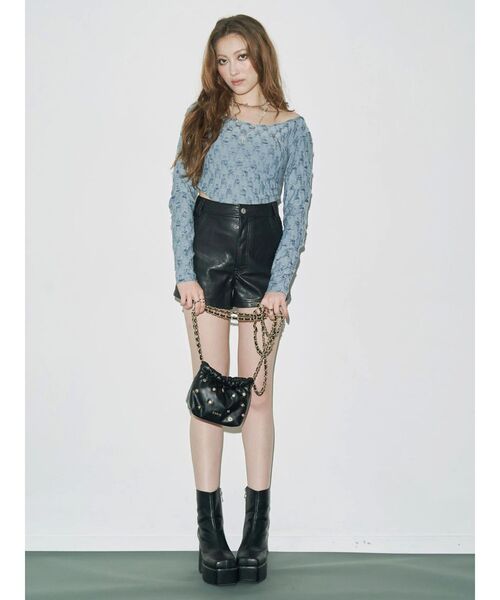 EVRIS（エヴリス）の「フェイクレザータイトショートパンツ（その他パンツ・レディース・ブラウン/ブラック・SMALL/MEDIUM）」の10枚目の写真