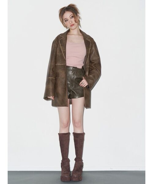 EVRIS（エヴリス）の「フェイクレザータイトショートパンツ（その他パンツ・レディース・ブラウン/ブラック・SMALL/MEDIUM）」の17枚目の写真