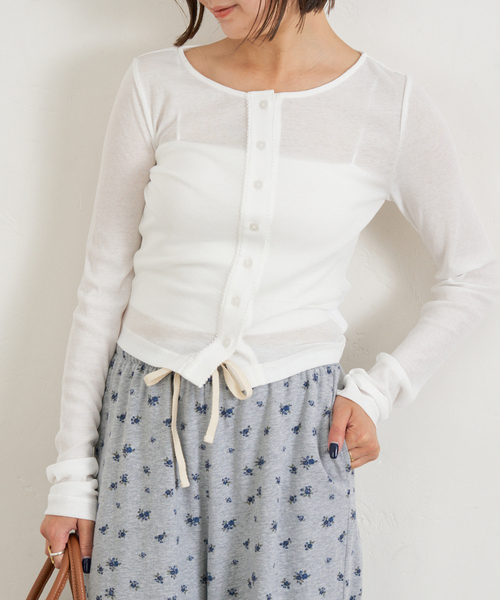 U by SPICK&SPAN（ユーバイスピックアンドスパン）の「コットンテレココンパクトカーデ（カーディガン/ボレロ・レディース・ベージュ/ホワイト/ブラウン・FREE）」の2枚目の写真