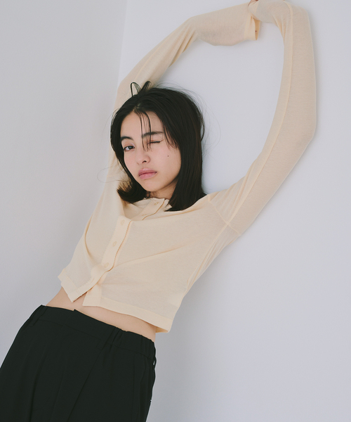 U by SPICK&SPAN（ユーバイスピックアンドスパン）の「コットンテレココンパクトカーデ（カーディガン/ボレロ・レディース・ベージュ/ホワイト/ブラウン・FREE）」の20枚目の写真