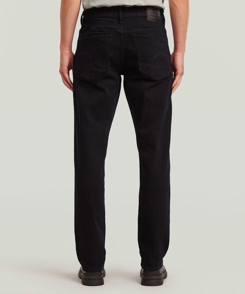 G-STAR（ジースター）の「3301 STRAIGHT JEANS/ベーシックデザインストレートジーンズ（デニムパンツ・メンズ・ブラック・28/30/29/32/30/30/30/32/31/32/32/30/32/32/34/32/29/30/31/30/33/30/33/32）」の2枚目の写真