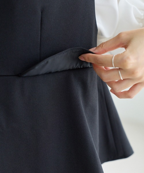 LAVEANGE（ラビアンジェ）の「【好機能シリーズ】抗菌/防臭/防シワ/フレアジャンスカワンピース（ジャンパースカート・レディース・ベージュ/ブラック・5L/4L/3L/LL/M）」の19枚目の写真