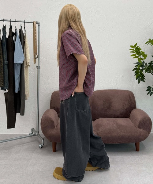 sedacle(セダクル)の「フロントロゴカーブデニム(デニムパンツ・メンズ・ブラック/ライトブルー・SMALL/MEDIUM/LARGE)」の9枚目の写真
