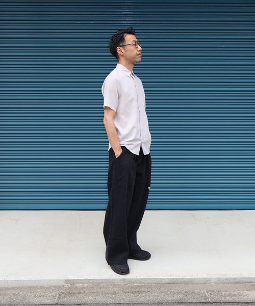 many men many mind(メニーメンメニーマインド)の「many men many mind /C/L REGULAR S/S SHIRTS /綿麻パナマレギュラーカラー半袖シャツ(シャツ/ブラウス・メンズ・ベージュ/ネイビー/ブルー/ピンク・LARGE/X-LARGE/MEDIUM)」の11枚目の写真