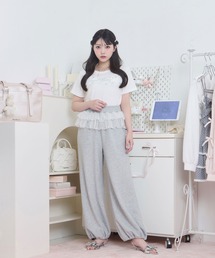 Honey Cinnamon（ハニーシナモン）の「チュールフリルスウェットパンツ（スウェットパンツ）」