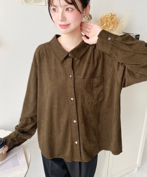 moment+(モーメントプラス)の「マルチウェイ長袖ルーズスエードシャツ(シャツ/ブラウス・レディース・ブラウン/キャメル/アイボリー・M)」の8枚目の写真