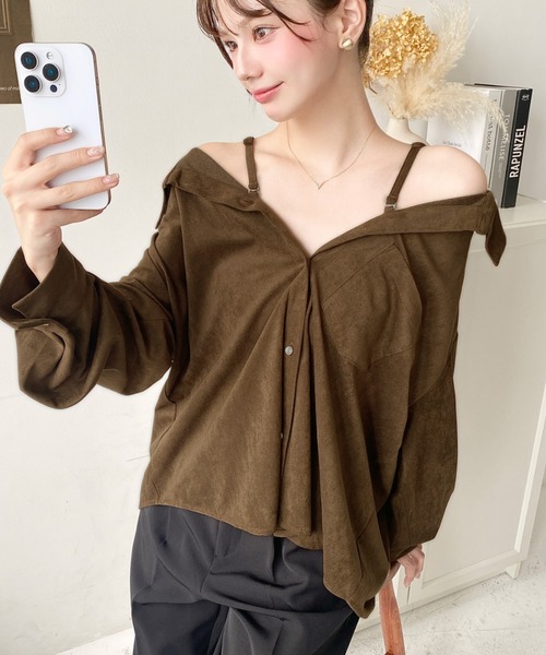 moment+(モーメントプラス)の「マルチウェイ長袖ルーズスエードシャツ(シャツ/ブラウス・レディース・ブラウン/キャメル/アイボリー・M)」の7枚目の写真