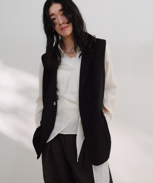 Shelly island（シェリーアイランド）の「テーラードジレ（ベスト・レディース・ブラウン/ブラック・FREE）」の2枚目の写真