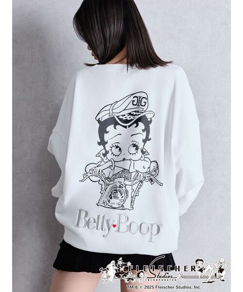 BETTY BOOP(ベティ・ブープ)の「BETTY×GYDA GLITTER embroideryプルオーバー(スウェット・レディース・パープル/ブラック/オフホワイト・FREE)」の2枚目の写真