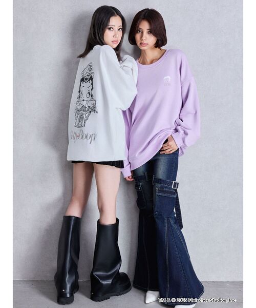 BETTY×GYDA GLITTER embroideryプルオーバー（スウェット