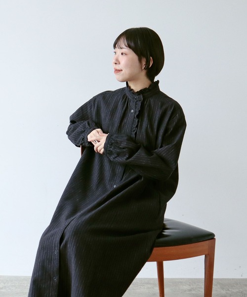 PAR ICI（パーリッシィ）の「コットンリネンウール フリルシャツワンピース（シャツワンピース・レディース・ホワイト系その他/ブラック系その他・FREE）」の22枚目の写真