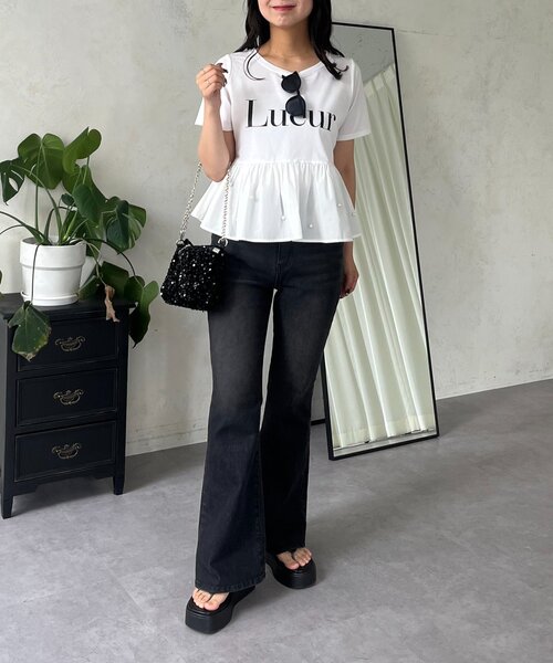 prose verse（プロズヴェール）の「【美脚見え】ロゴパッチ付きストレッチフレアデニム（デニムパンツ・レディース・ブルー/サックスブルー/ブラック/ブルー系その他・TL/SMALL/TM/MEDIUM/LARGE/PL/PS/PM）」の10枚目の写真