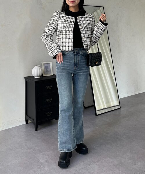 prose verse（プロズヴェール）の「【美脚見え】ロゴパッチ付きストレッチフレアデニム（デニムパンツ・レディース・ブルー/サックスブルー/ブラック/ブルー系その他・TL/SMALL/TM/MEDIUM/LARGE/PL/PS/PM）」の15枚目の写真