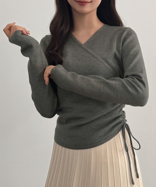 CENEA(セネア)の「カシュクール風ニットトップス(ニット/セーター・レディース・チャコール/ブラック/グレー・MEDIUM/LARGE)」の4枚目の写真