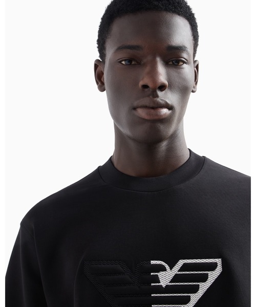 EMPORIO ARMANI（エンポリオアルマーニ）の「【エンポリオ アルマーニ】スウェットシャツ ダブルジャージー シェブロンベース＆エンボスオーバーサイズイーグル（スウェット・メンズ・ブラック/グレー・SMALL/MEDIUM/LARGE/X-LARGE/X-SMALL）」の5枚目の写真