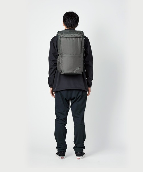 karrimor(カリマー)の「tribute 20(バックパック/リュック・メンズ・ブラック/チャコールグレー/ネイビー系・FREE)」の10枚目の写真