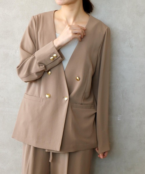 Jines(ジネス)の「ハイストレッチカルゼ ワッシャーノーカラージャケット【セットアップ可】(ノーカラージャケット・レディース・ブラウン/グレー・38)」の2枚目の写真