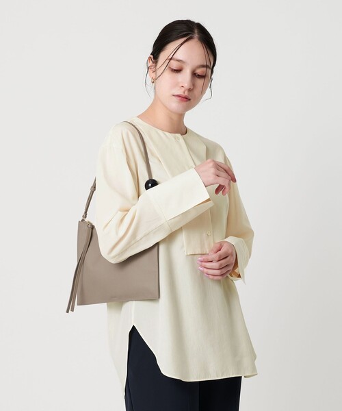 BEAUTY&YOUTH UNITED ARROWS(ビューティーアンドユースユナイテッドアローズ)の「セルロース ビブヨークブラウス(シャツ/ブラウス・レディース・ライトブルー/ダークブラウン/ホワイト・FREE)」の7枚目の写真