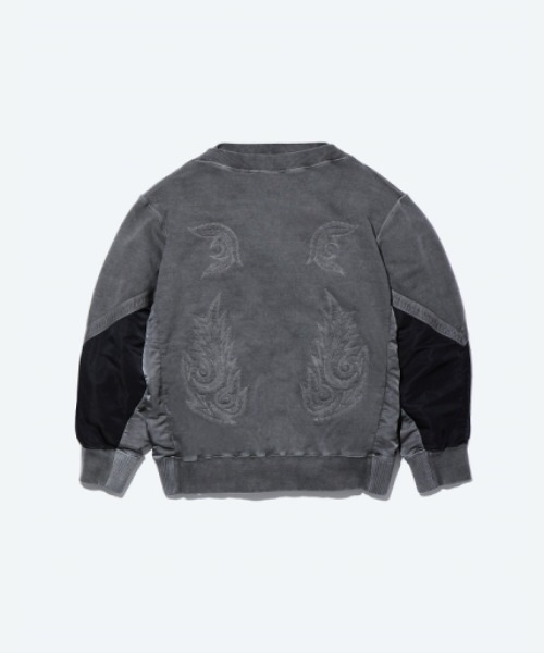 TOGA TOO/トーガトゥ】Embroidery sweatshirt/エンブロイダリー