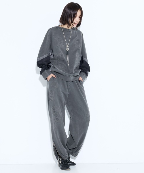 TOGA(トーガ)の「【TOGA TOO/トーガトゥ】Embroidery sweatshirt/エンブロイダリースウェット(スウェット・レディース・ピンク/ブラック・M)」の3枚目の写真